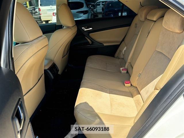 Toyota MARK X 2014-12 363210-3