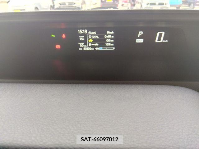 Toyota AQUA 2018-04 260501-9