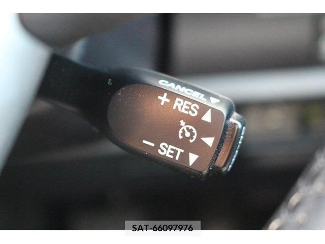 Toyota ESQUIRE 2015-03 215334-4