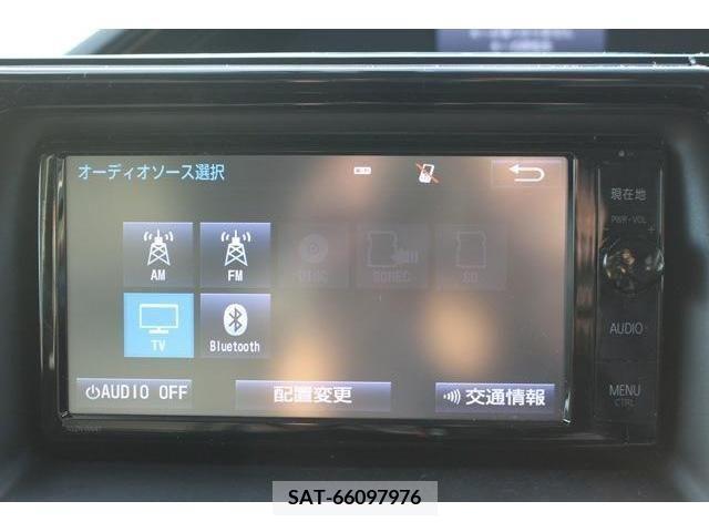 Toyota ESQUIRE 2015-03 215334-3