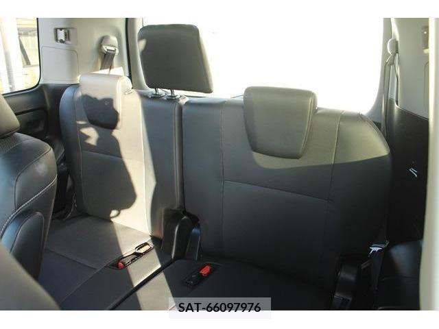 Toyota ESQUIRE 2015-03 215334-16