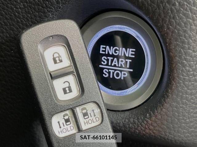 Honda N BOX CUSTOM 2019-02 212048-7