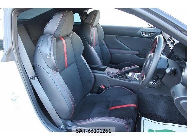 Subaru BRZ 2021-08 205931-12