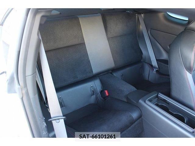 Subaru BRZ 2021-08 205931-13