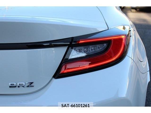 Subaru BRZ 2021-08 205931-10