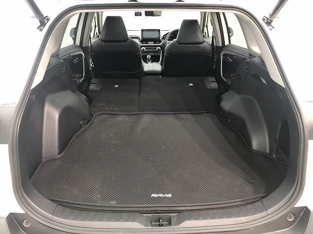 Toyota RAV4 2019-09 23840-19