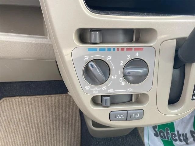 Daihatsu MOVE 2013-02 7279-12