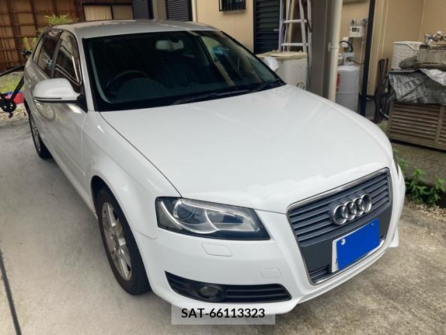 Audi A3 2010-06 389420-0