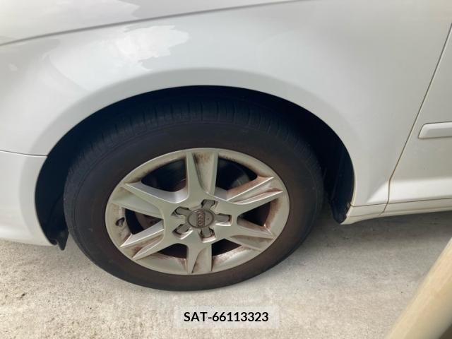 Audi A3 2010-06 389420-8