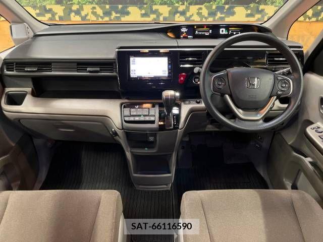 Honda e 2016-08 223136-1