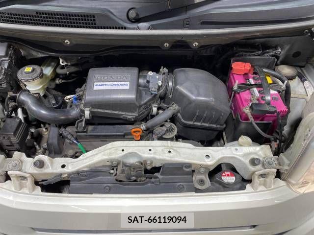 Honda N BOX 2015-10 278743-18