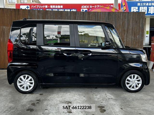 Honda N BOX 2022-07 333889-5
