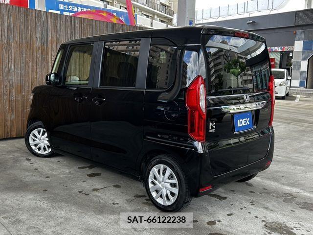 Honda N BOX 2022-07 333889-8