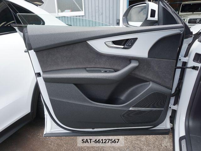 Audi Q8 2020-02 389463-27