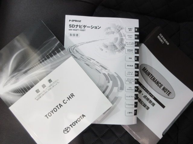 Toyota C-HR 2019-01 19301-29