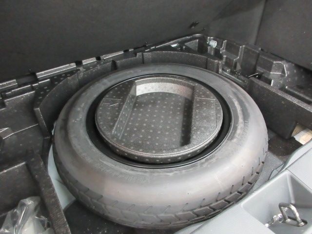 Toyota C-HR 2019-01 19301-23