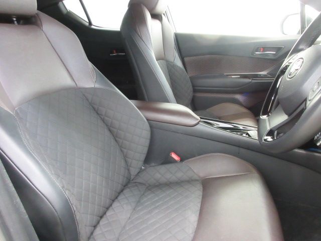 Toyota C-HR 2019-01 19301-20