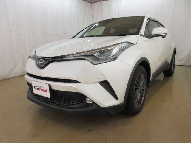 Toyota C-HR 2019-01 19301-1