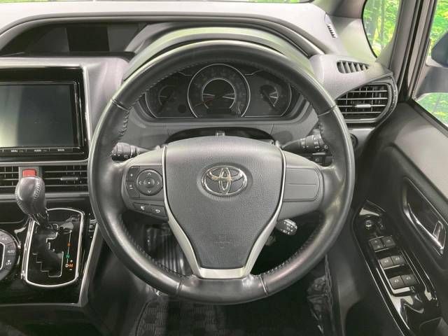 Toyota VOXY 2018-09 192808-12