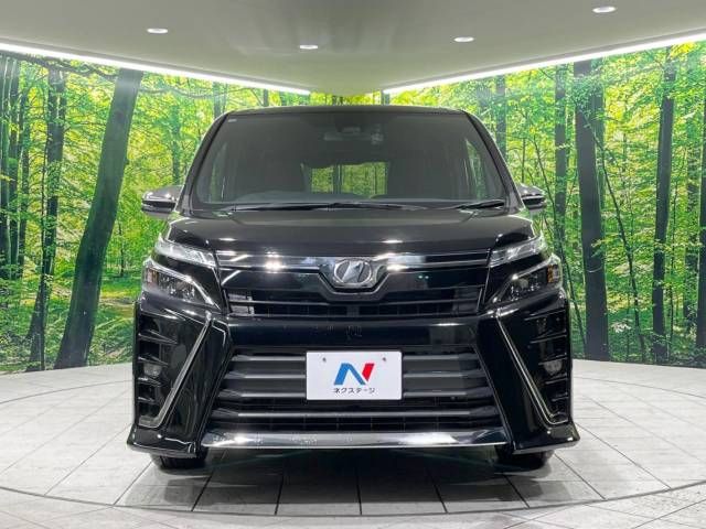 Toyota VOXY 2018-09 192808-15