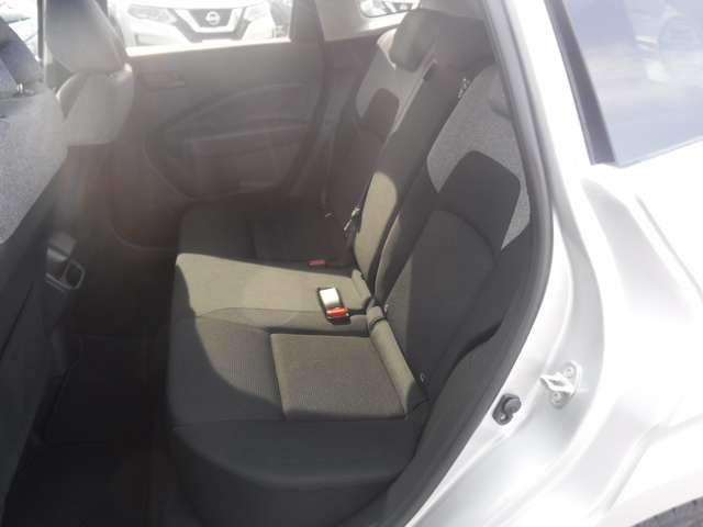 Nissan NOTE 2022-03 184757-14
