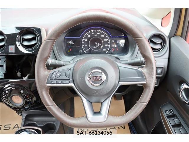 Nissan NOTE 2017-03 305363-5