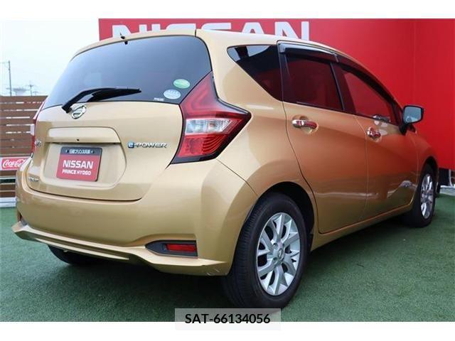 Nissan NOTE 2017-03 305363-15