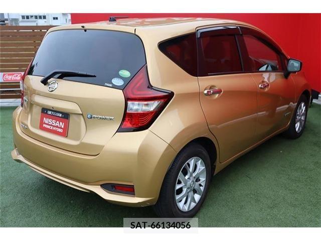 Nissan NOTE 2017-03 305363-3