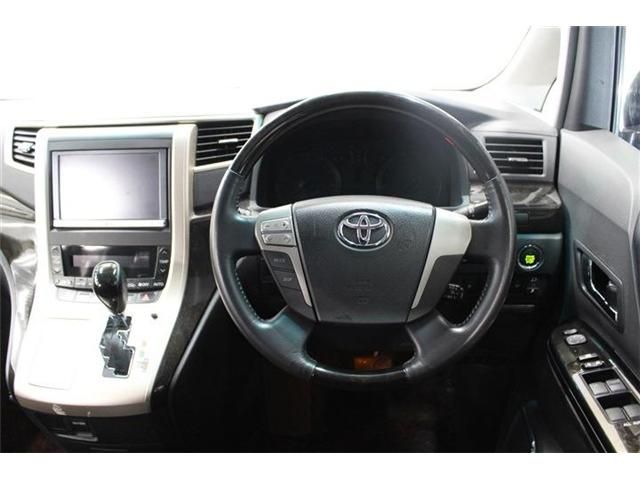 Toyota VELLFIRE 2012-11 183446-16
