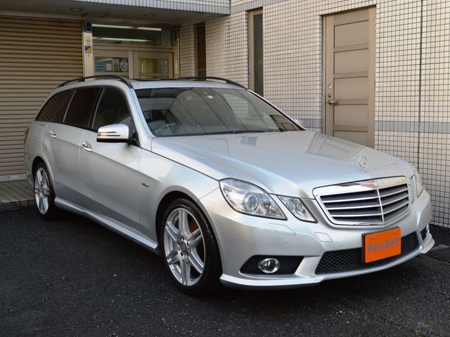 Mercedes Benz E-CLASS 2010-05 22521-0