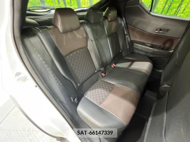 Toyota C-HR 2017-03 357859-9