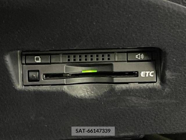 Toyota C-HR 2017-03 357859-7