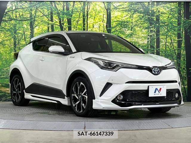 Toyota C-HR 2017-03 357859-16