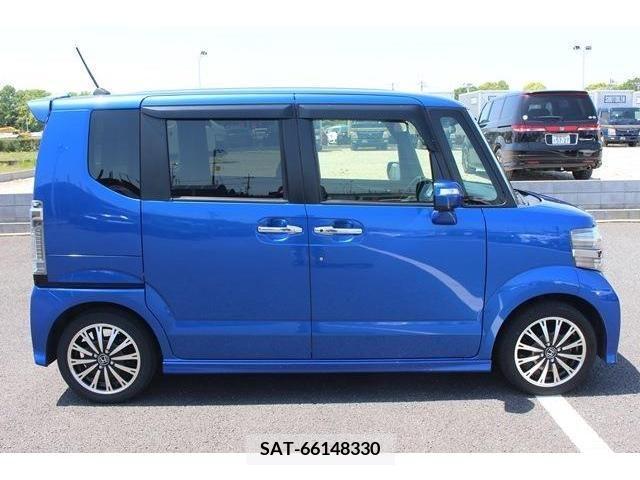 Honda N BOX CUSTOM 2016-08 278879-5