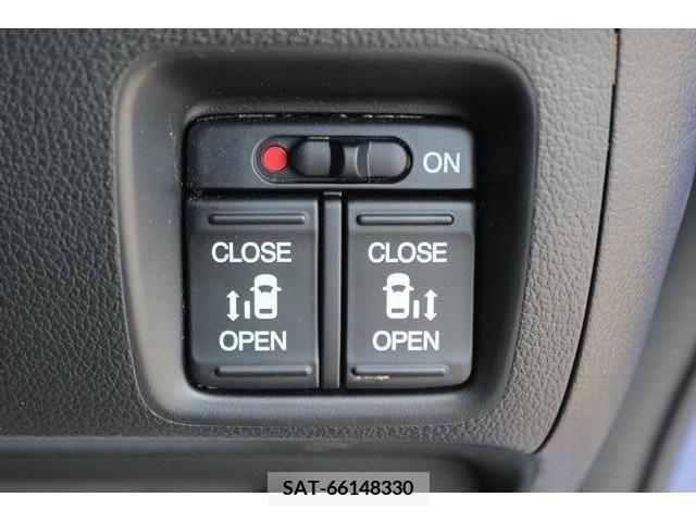 Honda N BOX CUSTOM 2016-08 278879-16
