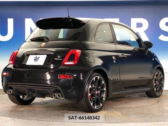 Abarth 595 2021-07 323186-17