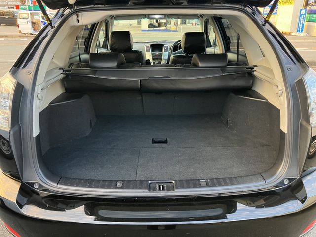 Toyota HARRIER 2011-02 11275-8