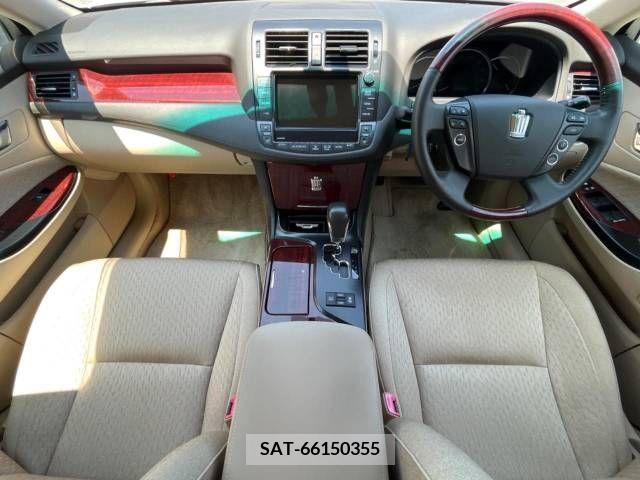 Toyota CROWN SEDAN 2009-07 376695-1