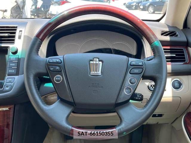 Toyota CROWN SEDAN 2009-07 376695-11