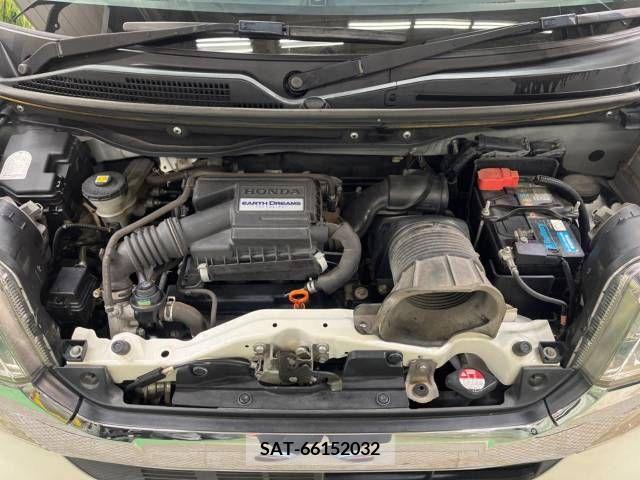 Honda N BOX CUSTOM 2015-06 250563-18