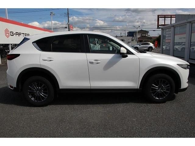 Mazda CX-5 2021-06 16379-8
