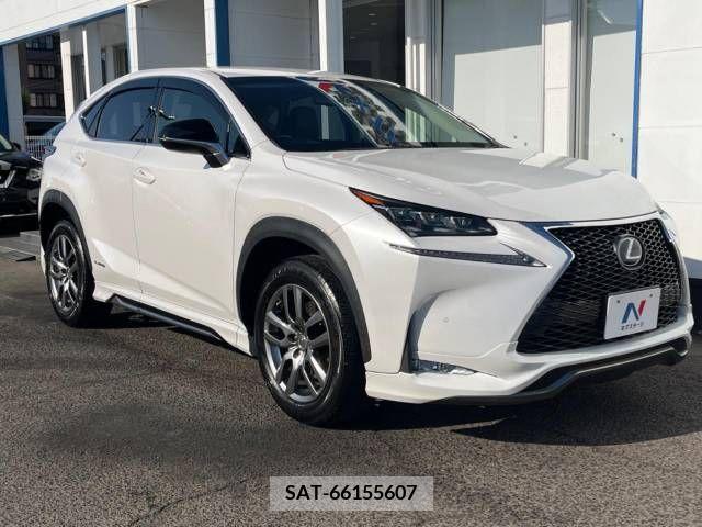 Lexus NX 2015-10 229127-16