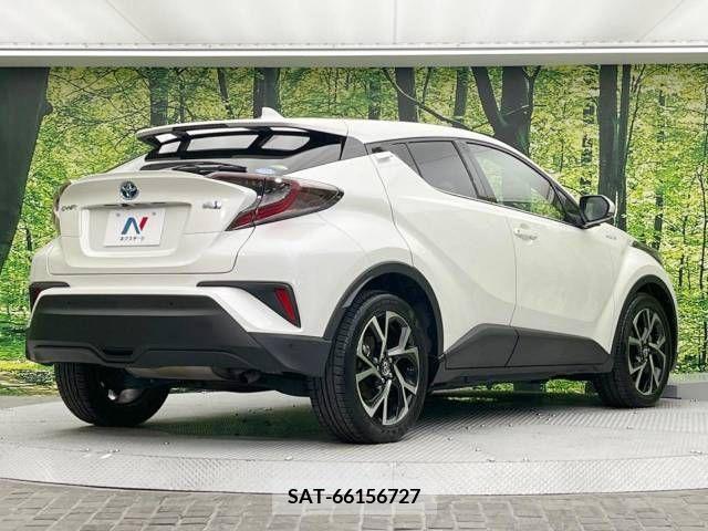 Toyota C-HR 2017-03 384633-17
