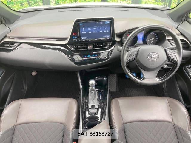 Toyota C-HR 2017-03 384633-1