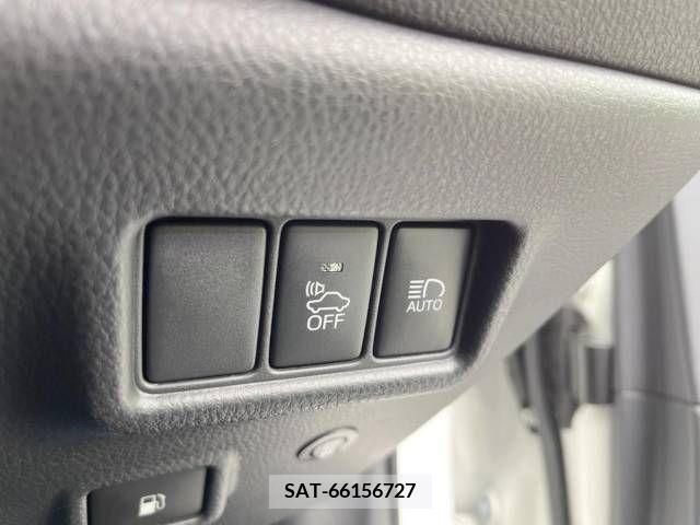 Toyota C-HR 2017-03 384633-8
