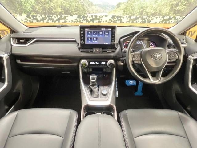 Toyota RAV4 2020-10 11509-1