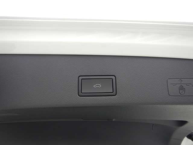 VolksWagen GOLF VARIANT 2022-12 189017-26