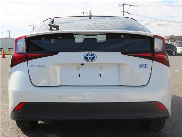 Toyota PRIUS 2019-06 18035-2
