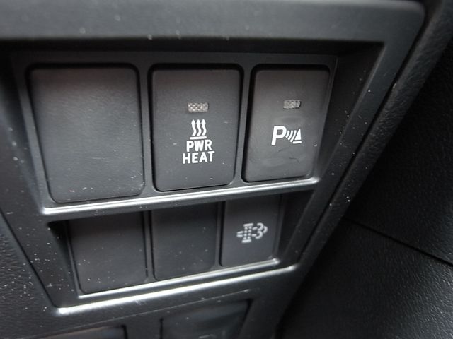 Toyota HILUX 2021-02 10328-28