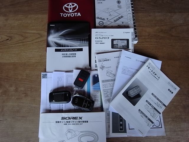 Toyota HILUX 2021-02 10328-4